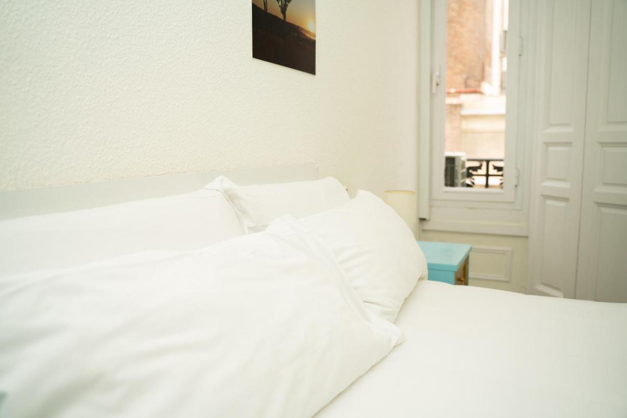 Double Room,1397506691:JPEG