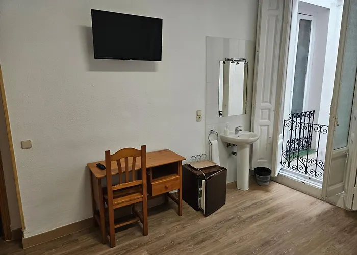 Hostal MiralvaHostal